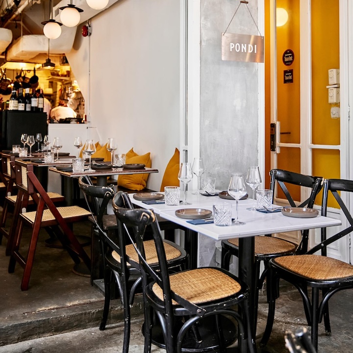 Al Fresco Restaurants Hong Kong, Outdoor Terrace: Pondi, Sai Ying Pun