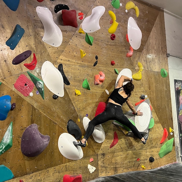 bouldering Hong Kong rock climbing gym, indoor climbing wall: attic v