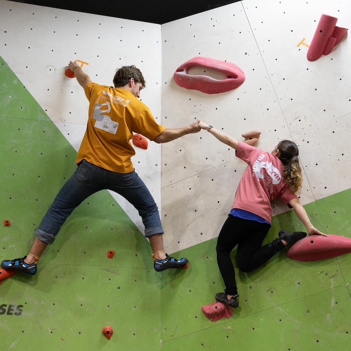 bouldering Hong Kong rock climbing gym, indoor climbing wall: verm city, quarry bar rock climbing