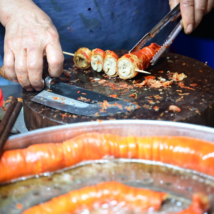 Hong Kong street food: Deep-Fried Pig Intestines