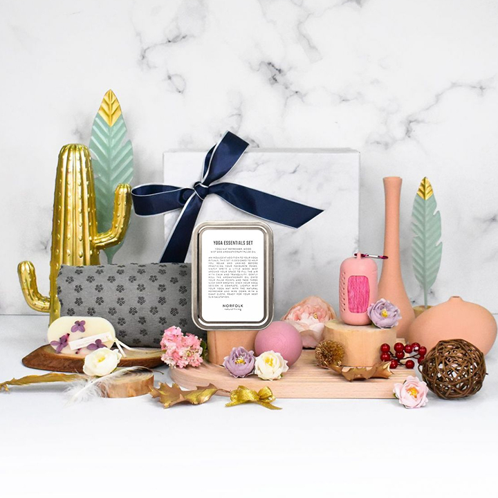 2025 Valentine's Day Gift Ideas: Gift Something heartful care box