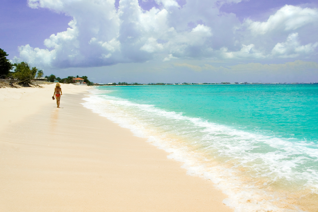 beach walk Aruba
